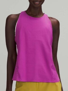 Lululemon Lightweight Stretch Running Tank Top  Size 6